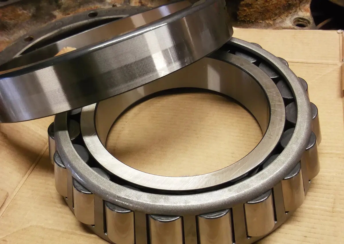 軸承安裝不正確，問(wèn)題很?chē)?yán)重！