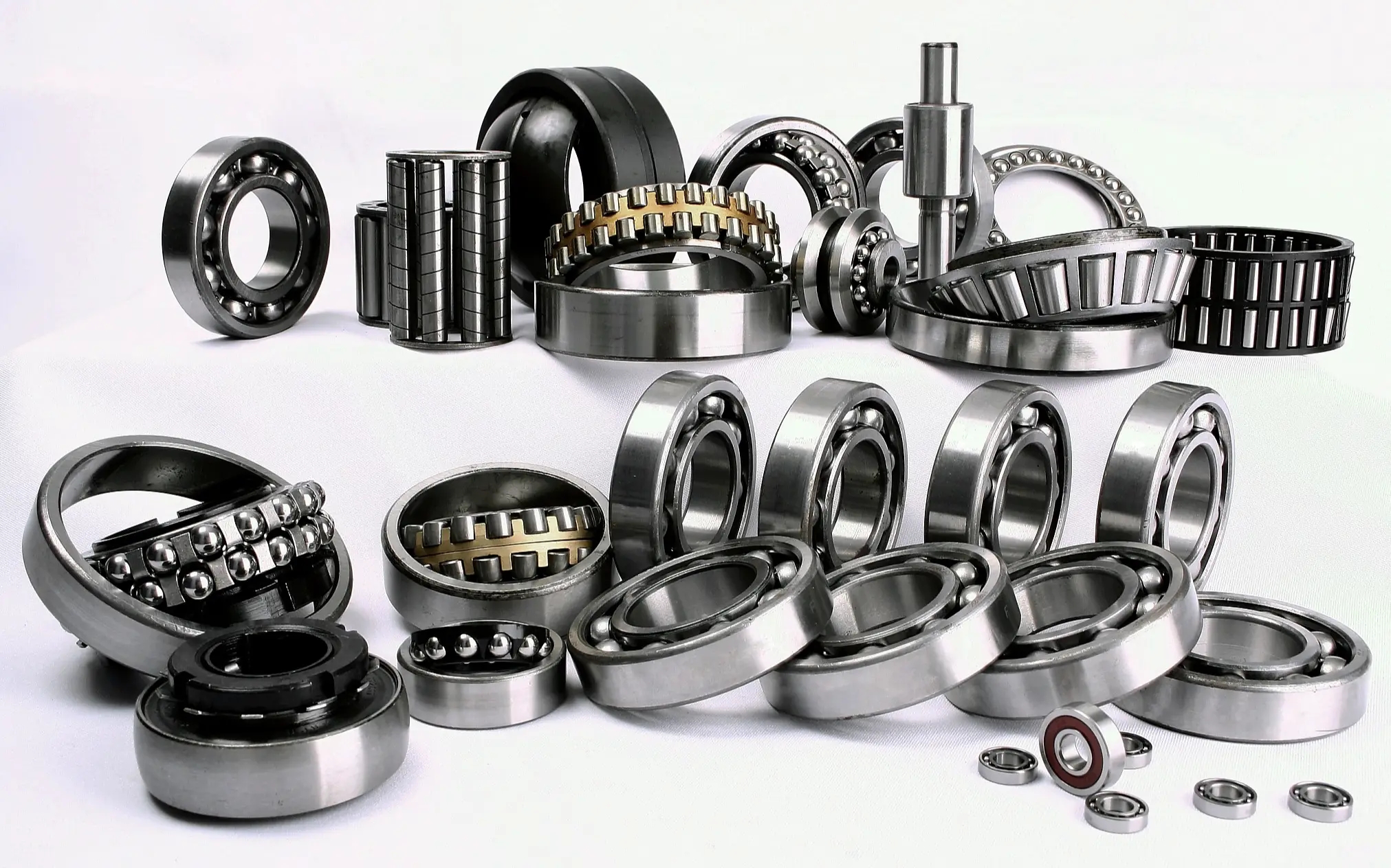 哪些情況判斷軸承的潤滑油脂該更換了？